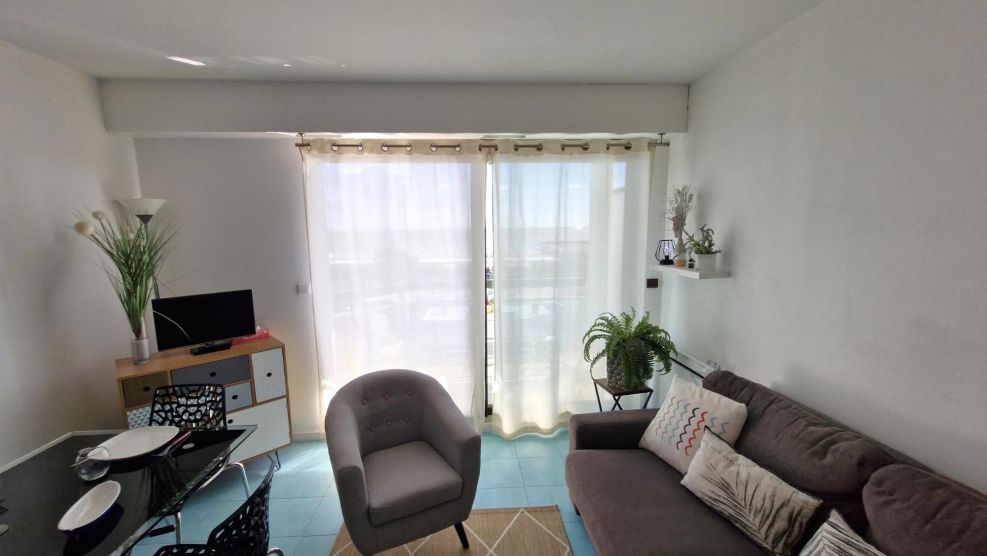 Saint Georges De Didonne - Pleine Vue Mer Pour Ce Studio Cabine Face A La Plage Zewnętrze zdjęcie